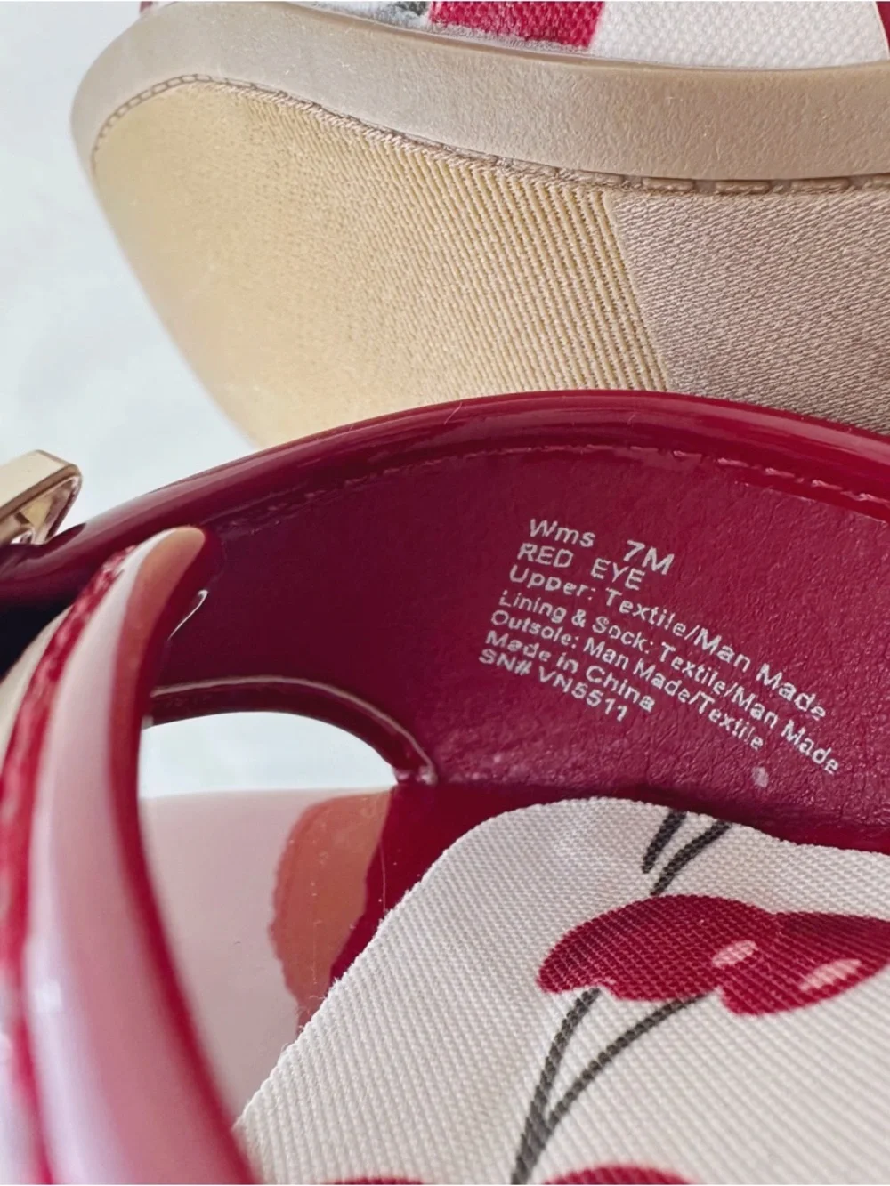 Seychelles • Kitten Heel Mule in Cherry Cream/Red - Picture 12 of 12